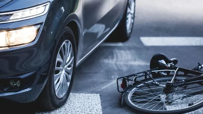 If a Florida bicyclist is injured in a crash, who pays the medical bills?